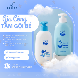Gia Công Tắm Gội Cho Bé